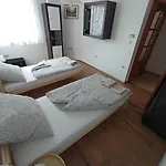 Apartament Klau & Bali Apartmanhaz